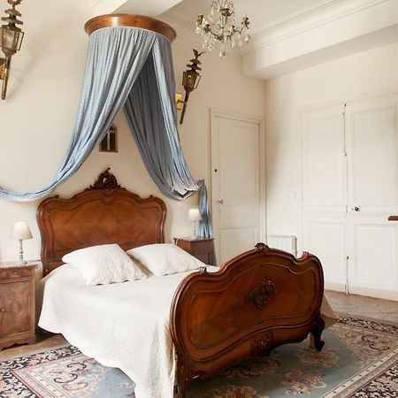 לינה וארוחת בוקר Igoville Chateau De Fleury La Foret מראה חיצוני תמונה