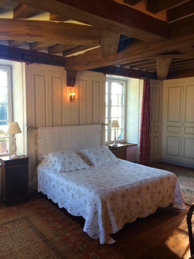לינה וארוחת בוקר Igoville Chateau De Fleury La Foret מראה חיצוני תמונה